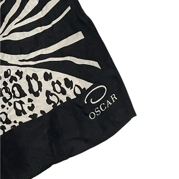 Oscar De La Renta Vintage Silk Scarf Animal print zebra leopard black white - Picture 4 of 10